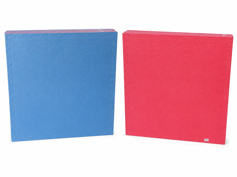 TAPIS-SOL-ASSEMBLABLE-PUZZLE-103CM-ROUGE-BLEU