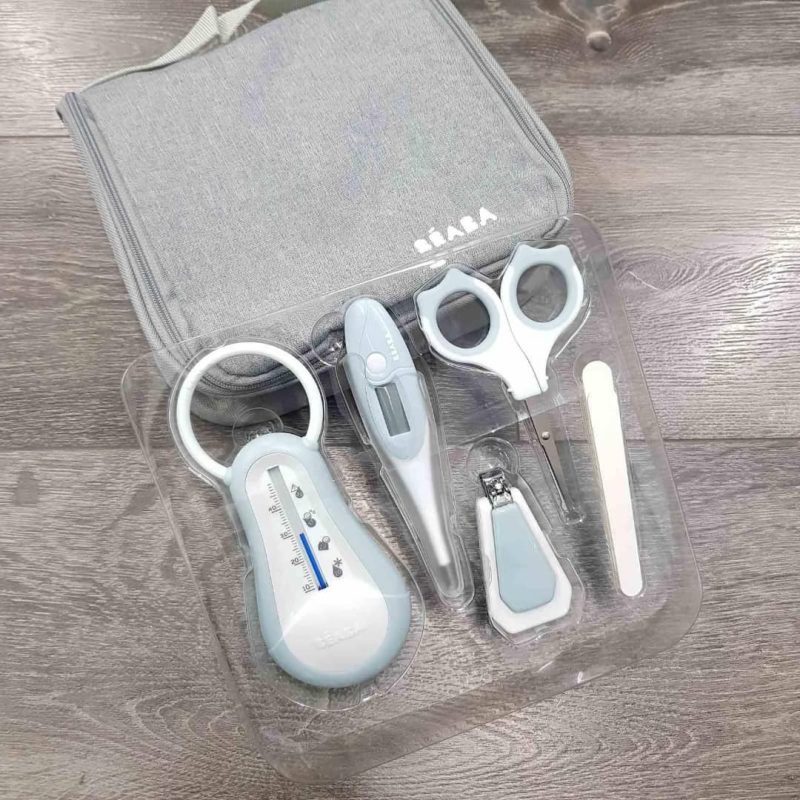 TROUSSE-DE-TOILLETTE-BEBE-9PCS-2