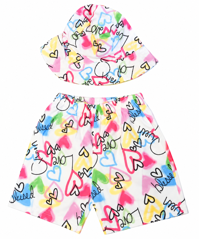 ENSEMBLE-SHORT-CHAPEAU-COEUR-MULTICOLOR